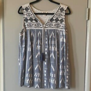 Style & Co. Blue and White Sleeveless Embroidered Tank Top